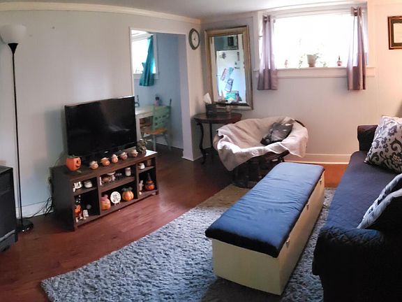 2nd image of 512 E Goundry St APT 1