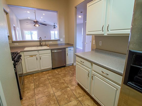 5th image of 9445 E Naranja Ave