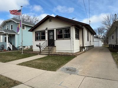 1046 Dousman St, Green Bay, WI, 54303