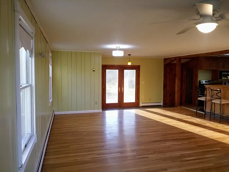 101 Eastern Ave — Photo 6