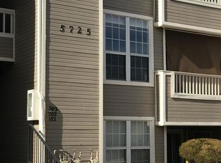 5725 W Atlantic Pl APT 202, Lakewood, CO 80227