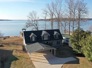 2608 Scurry Island Rd, Chappells, SC 29037