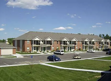 Riverbend Apartments — Photo 7