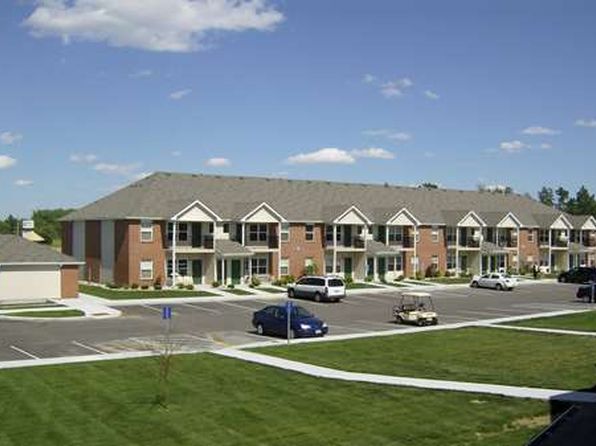 Riverbend Apartments, 117 Lakeview Cir, Grand Island, NE 68803