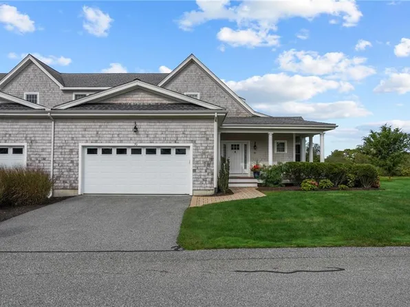 70 Rebels Way, Portsmouth, RI 02871