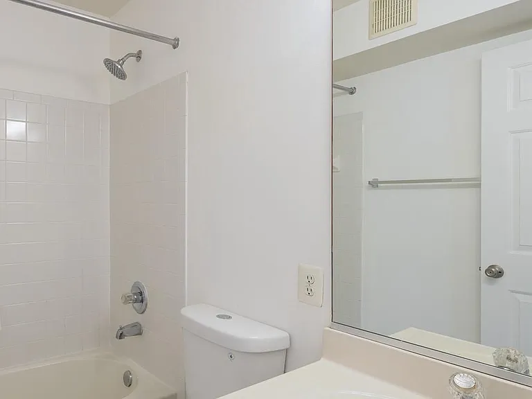 5958 Founders Hill Dr #301 — Photo 27