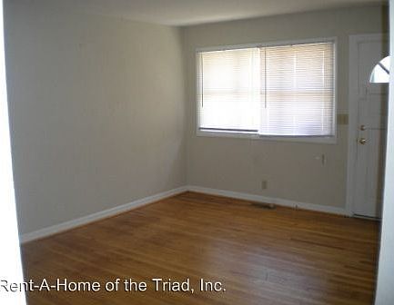 1st image of 1415 Fairview St