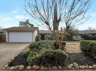 8944 Sutters Gold Dr, Sacramento, CA 95826
