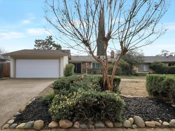 8944 Sutters Gold Dr, Sacramento, CA 95826