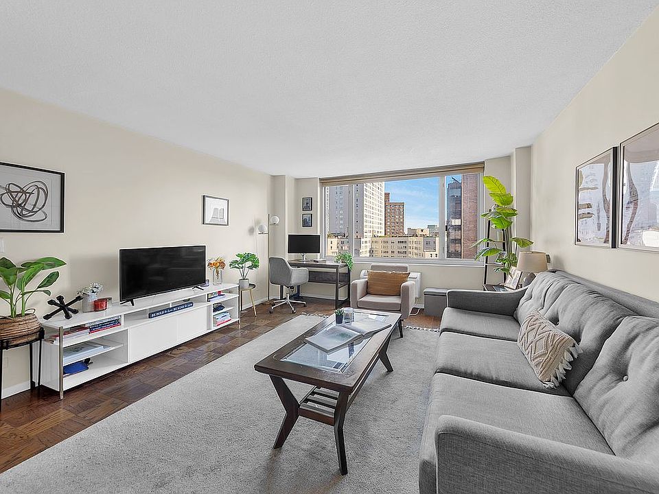 1st image of 130 W 67th St APT 22H