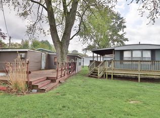 6042 & 6050 N Harding Ct, Monticello, IN 47960