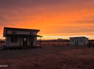 206 E Highland Rd, Pearce, AZ 85625