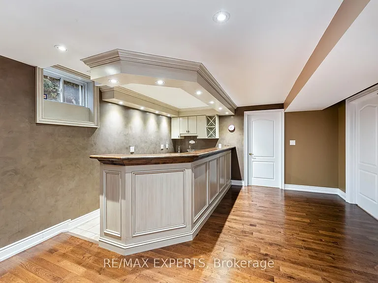 462 Vaughan Mills Rd #BASEMENT — Photo 3