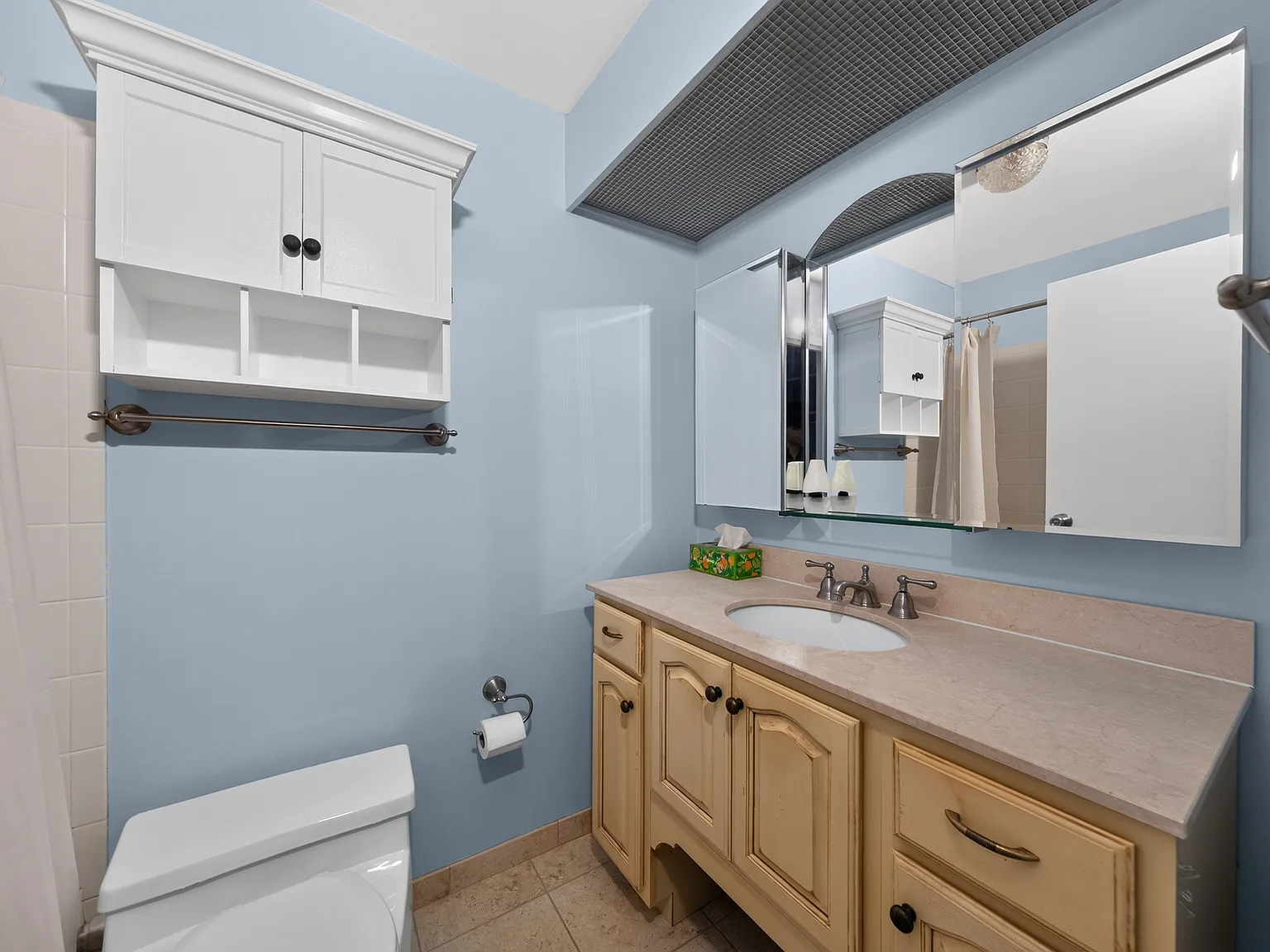 1 bed, 858 sqft, $3,140 — Photo 1