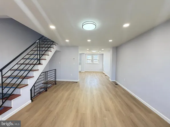 3136 Wellington St, Philadelphia, PA 19149