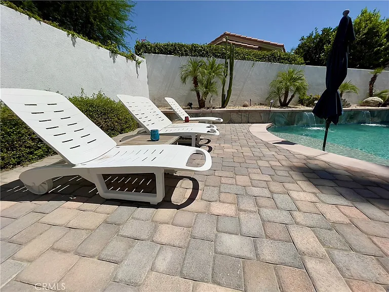 44451 Kings Canyon Ln — Photo 23