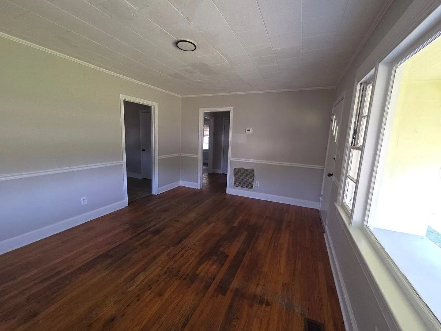 3821 E. Ash Street — Photo 4