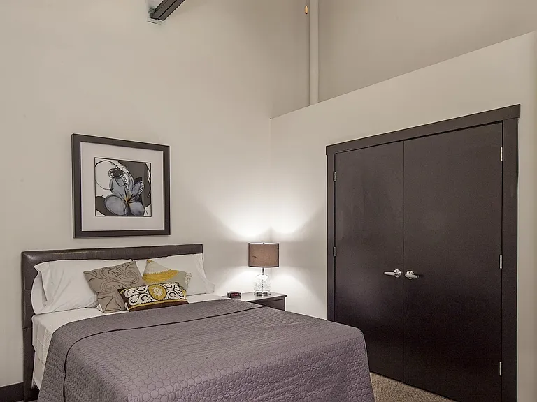 510 Bluff St — Photo 55