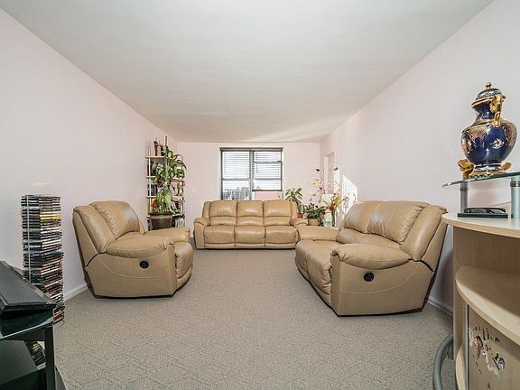 3rd image of 2277 Homecrest Ave APT 4J