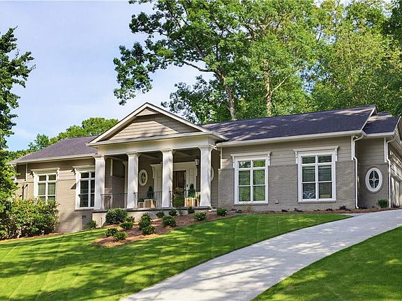 2nd image of 3335 Ferncliff Pl NE