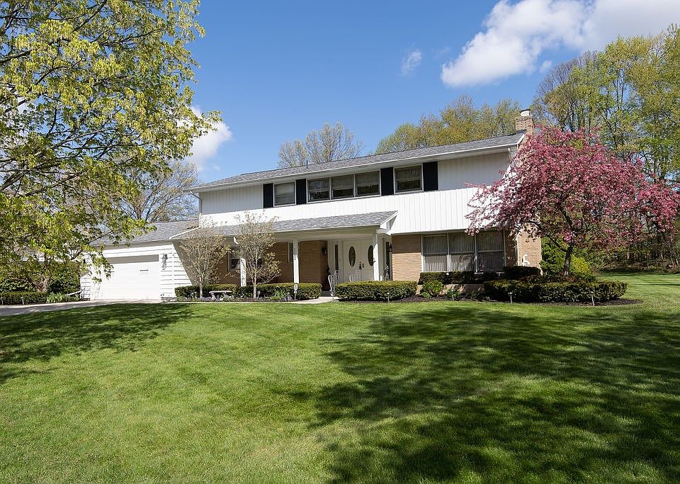 1142 Greenfield Dr, Erie, PA 16509 Zillow