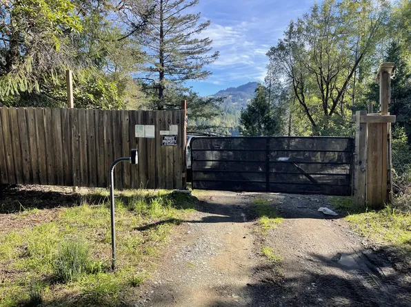 3500 Thomas Rd, Miranda, CA 95553