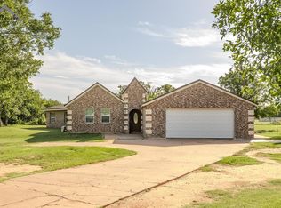 430 Huntington Ln, Wichita Falls, TX 76305
