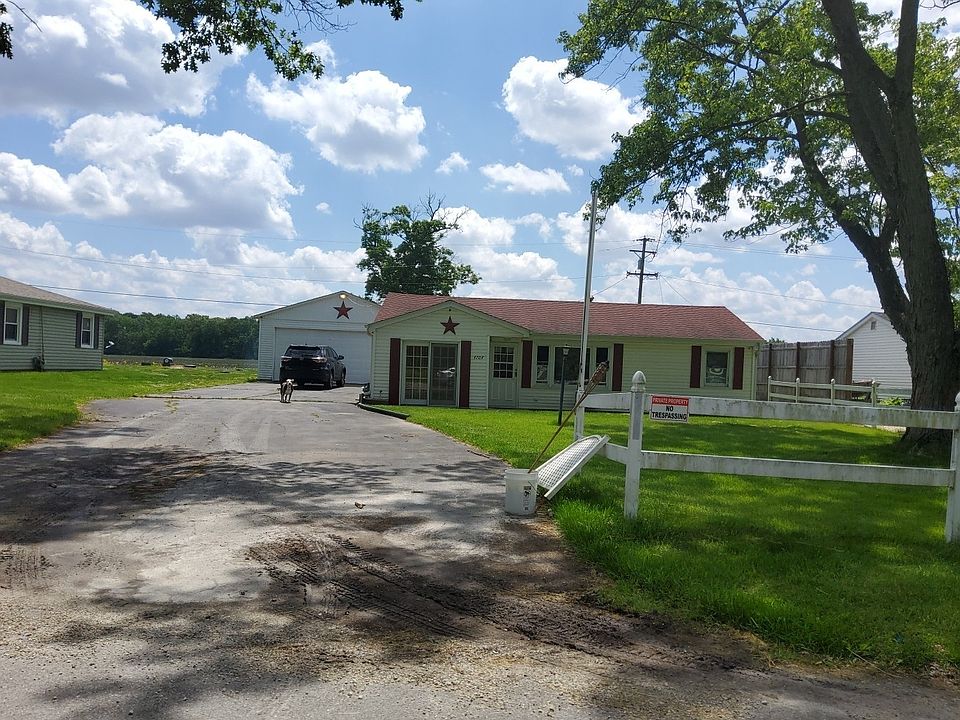 1st image of 4704 W Hilltop Dr