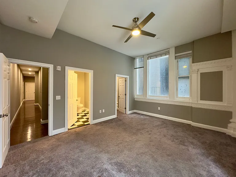 Apartment Units with In-Unit Laundry in Downtown Baltimore, MD! — Photo 12