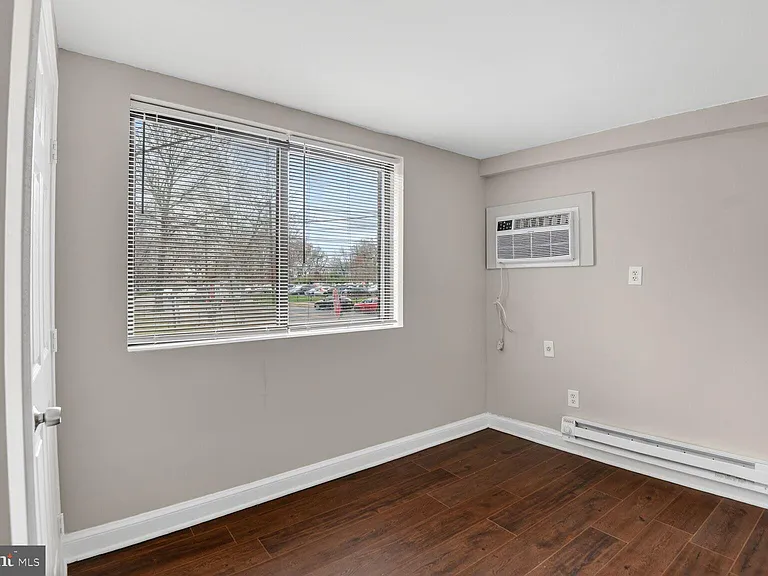 4430 Martin Luther King Jr Ave SW #203 — Photo 6