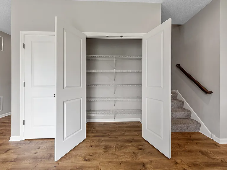 18109 Glacier Way — Photo 17