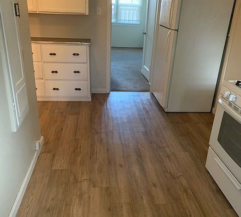 4th image of 2800 Portola Dr APT 2