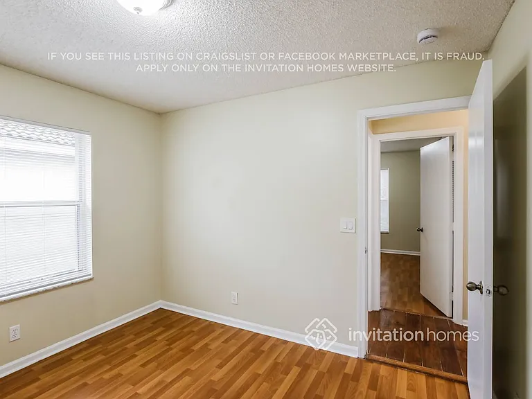 4912 SW 32nd Way — Photo 12