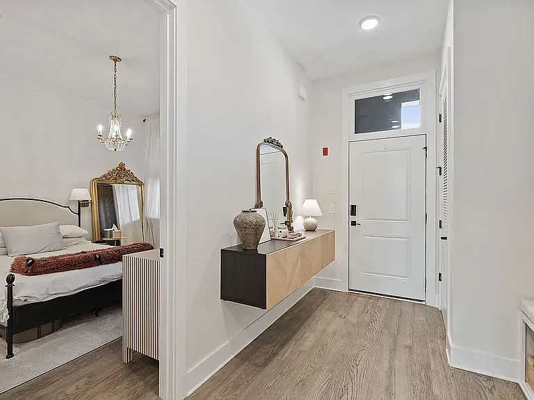 1403 Martin St #202 — Photo 16