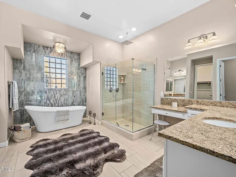 6237 E Bramble Berry Ln — Photo 21