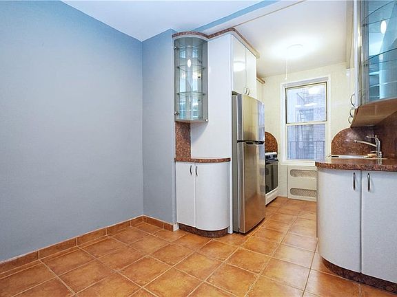 4th image of 2331 Ocean Ave APT 2F
