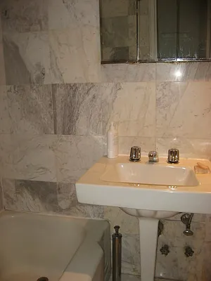 Rented by CNYC Apartments | media 22