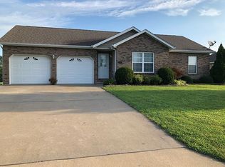 2214 Richele St, Perryville, MO 63775