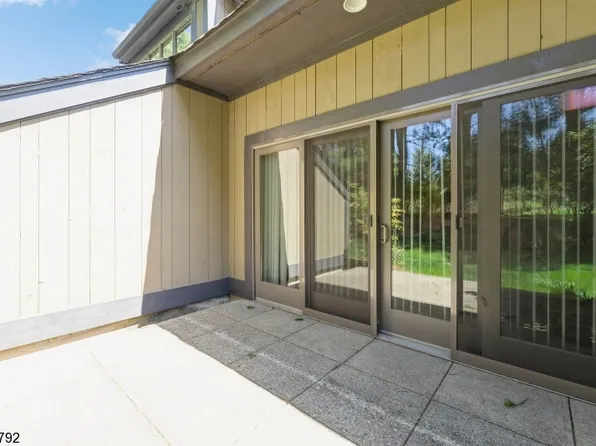 452B Bromley Pl #B, Wyckoff Twp., NJ 07481