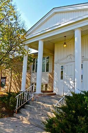 1st image of 4581 Trevor Cir APT 7