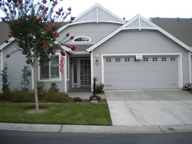 1st image of 7817 Prestwick Cir
