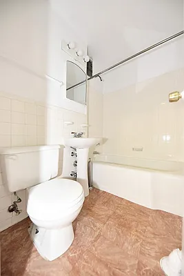 Rented by Buchbinder & Warren | media 19