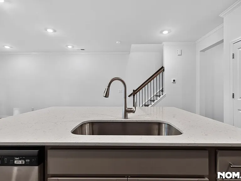 104 Tree Moss Ct — Photo 14