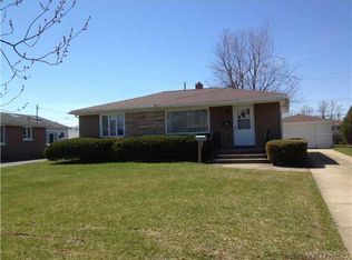 76 Alberta Dr, Amherst, NY