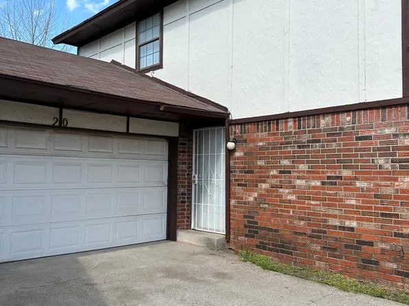8220 NW 10th St APT 20, Oklahoma City, OK 73127