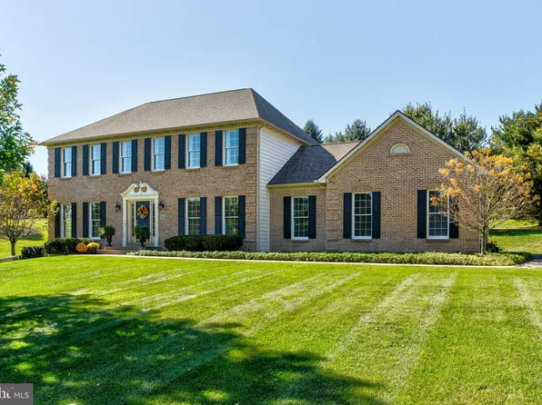 110 Saraway, Port Matilda, PA 16870