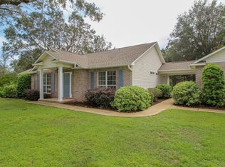 6689 Bryant St, Navarre, FL 32566