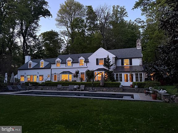 2nd image of 437 Church Rd