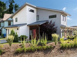 60 Park Ave N, Asheville, NC 28801