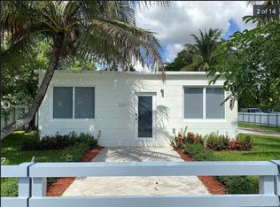 5901 SW 62nd Ter, South Miami, FL 33143